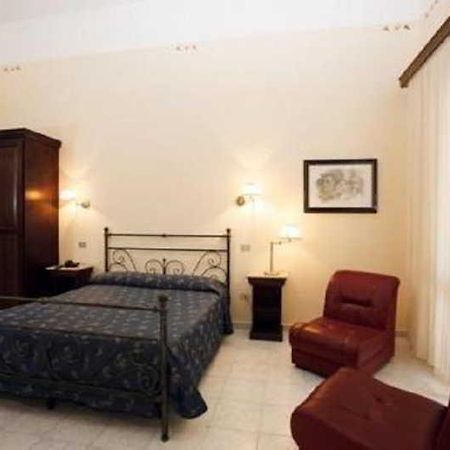 Cappello Hotel Lecce Buitenkant foto