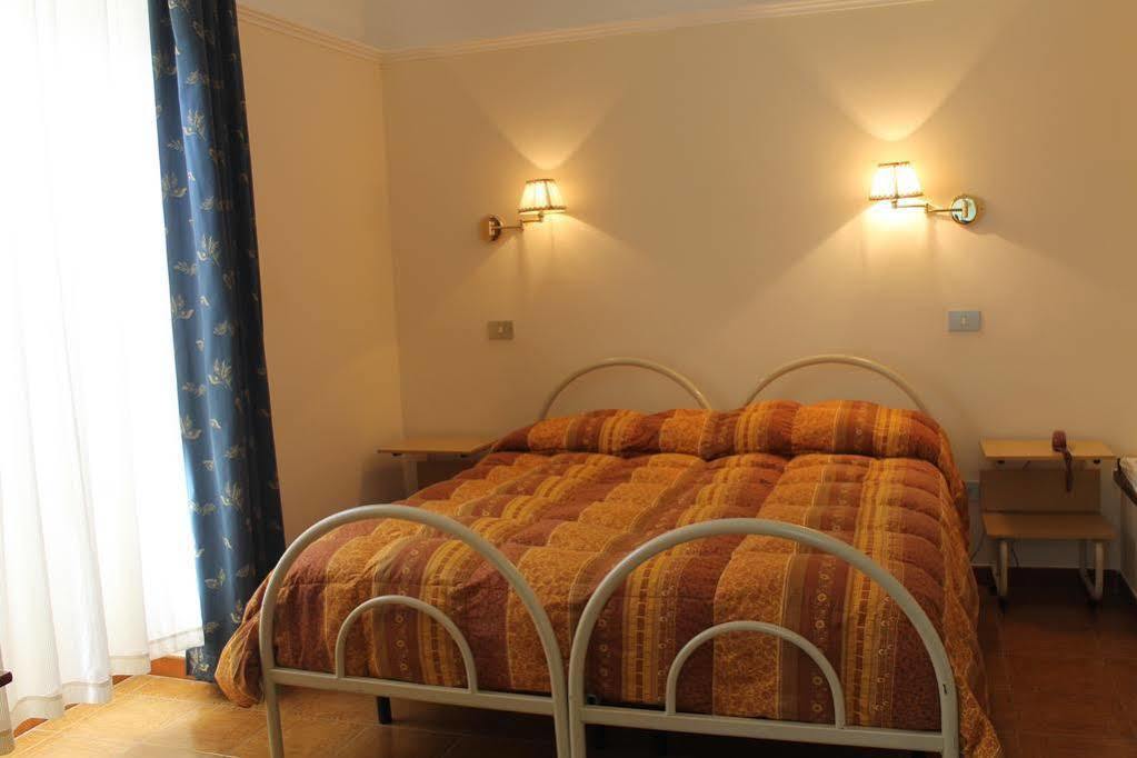 Cappello Hotel Lecce Buitenkant foto